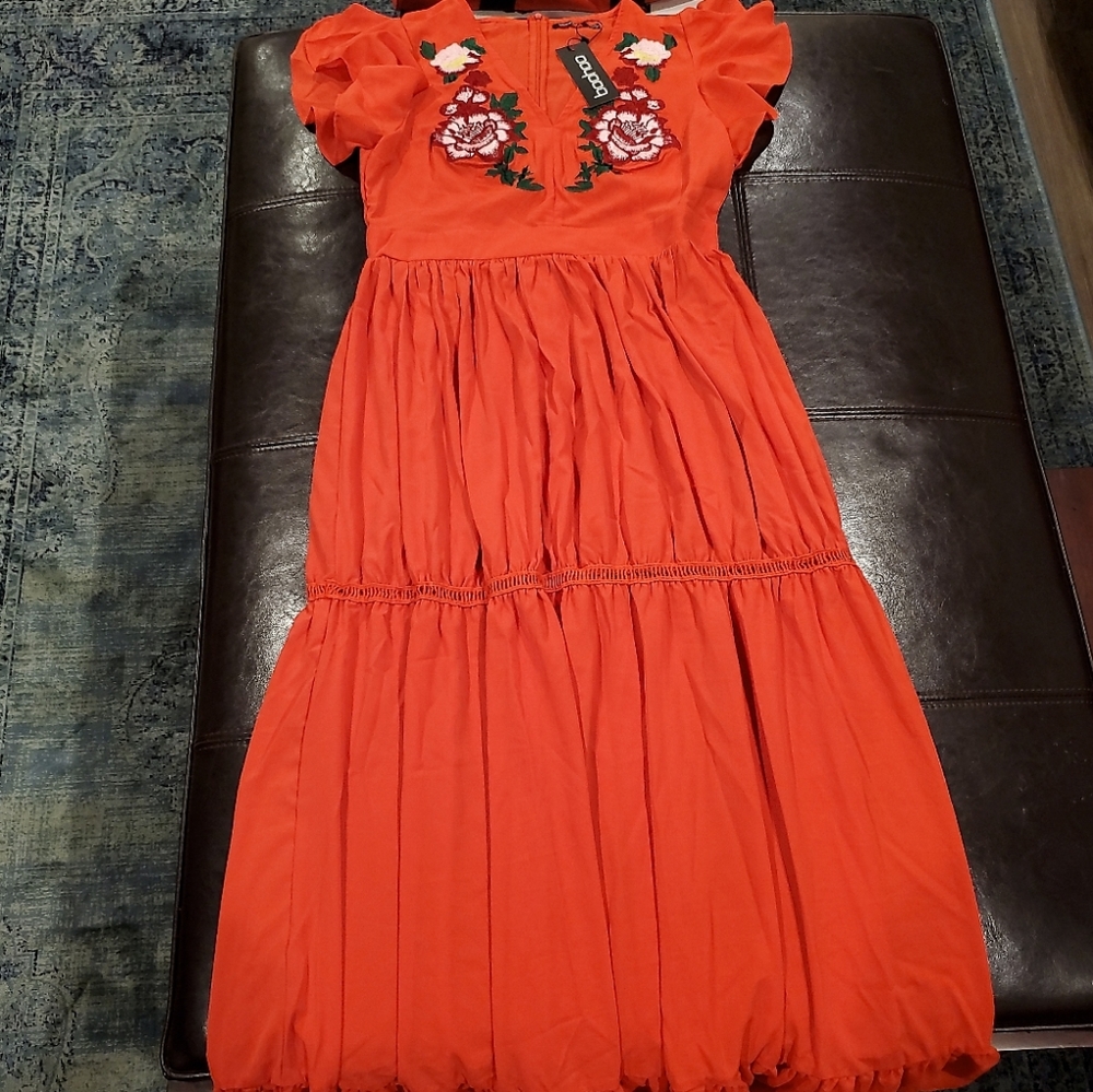 *1 Left!* NWT ASOS | Embroidered Maxi - Picture 5 of 5